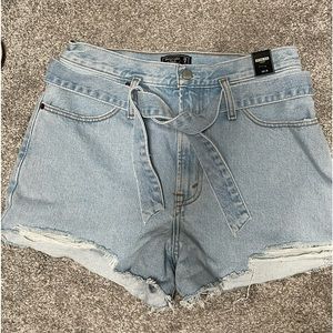 Abercrombie & Fitch Natural Rise Short